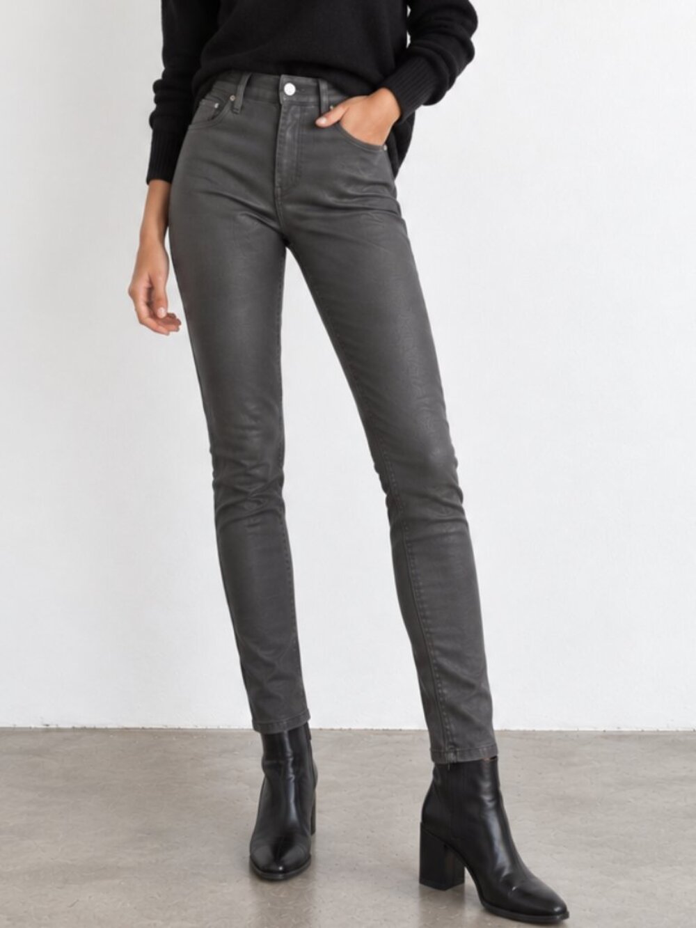 WHITE HOUSE BLACK MARKET High-Rise Coated Stretch Skinny Jeans Moonwalk Grey 0